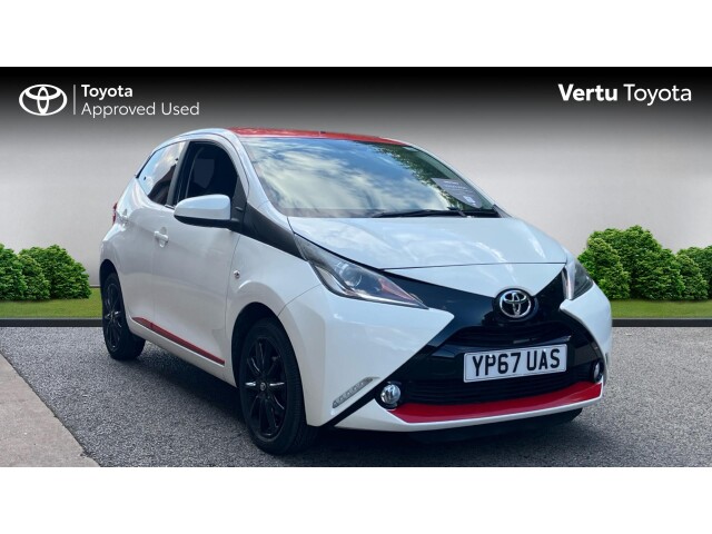 Main listing image - Toyota Aygo