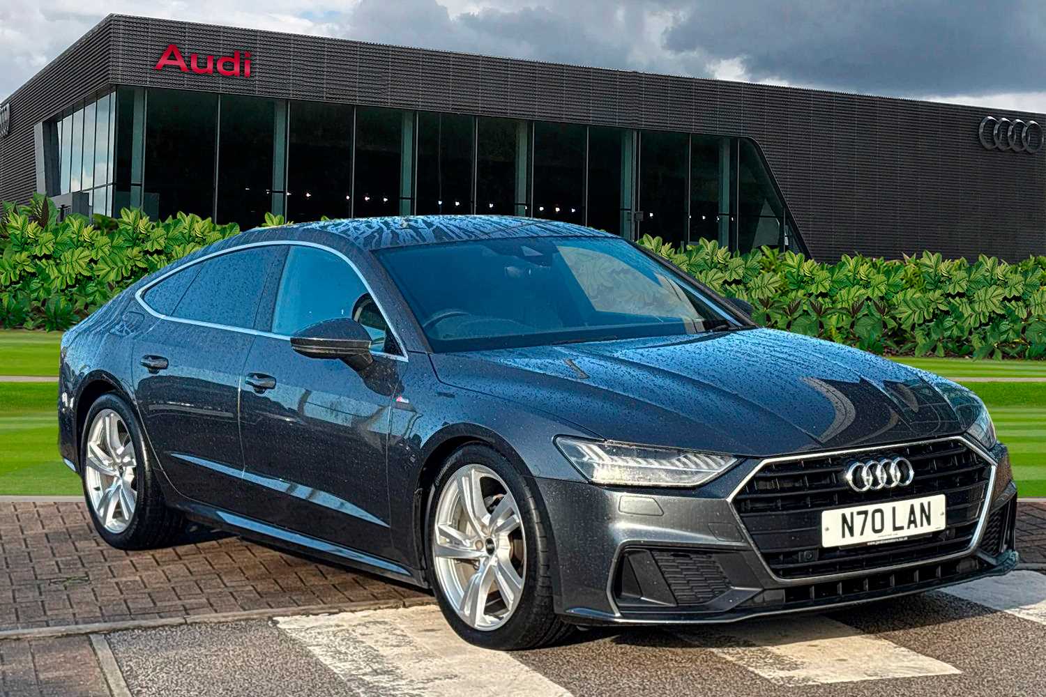 Main listing image - Audi A7