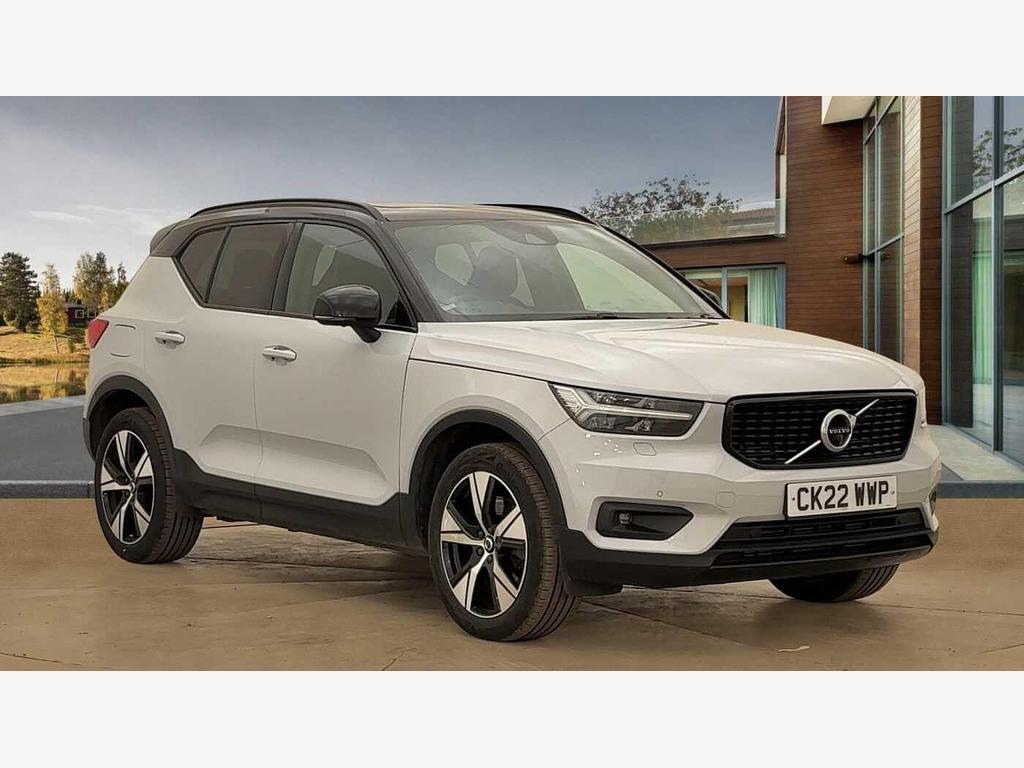 Main listing image - Volvo XC40 Recharge