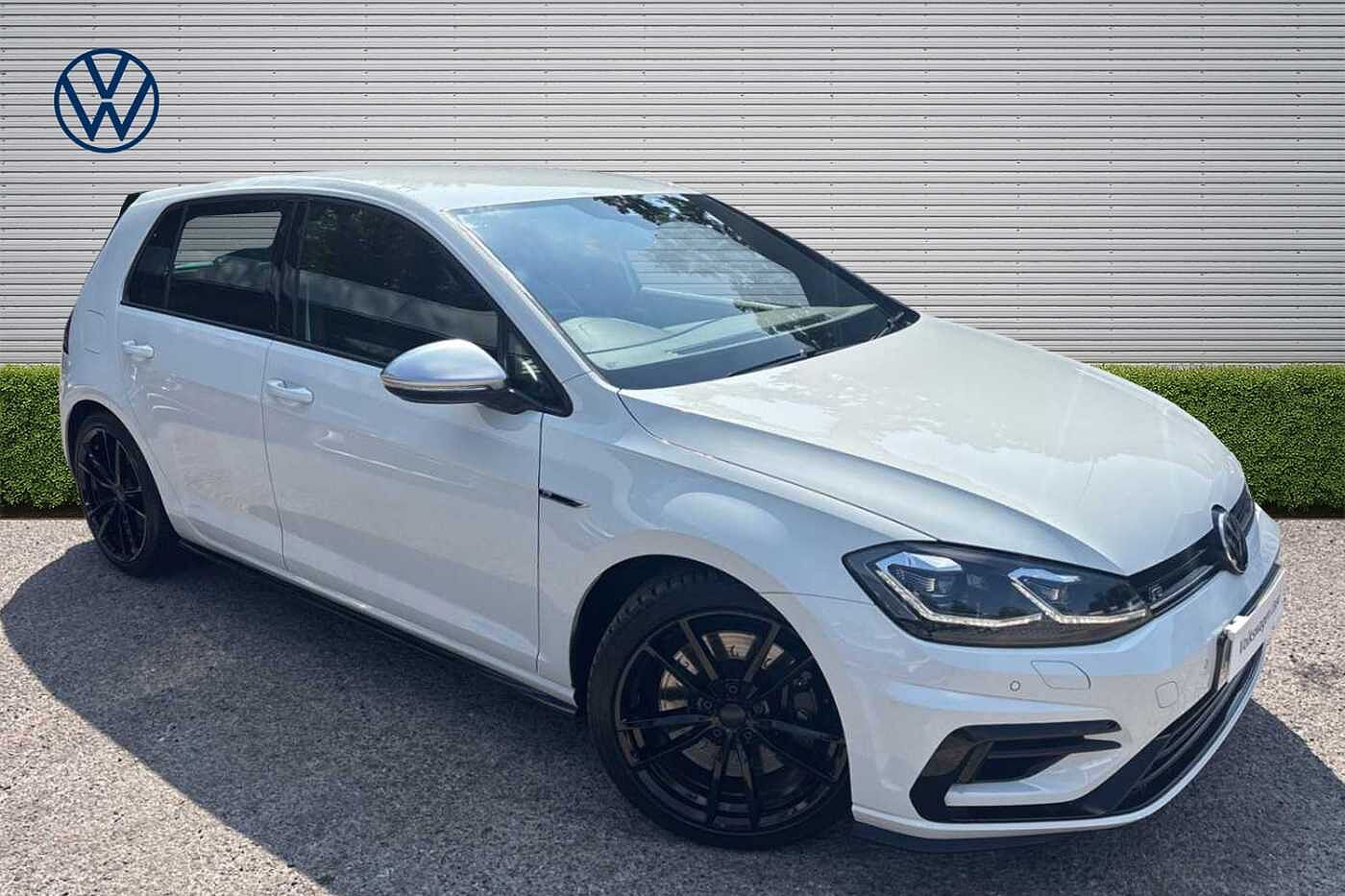 Main listing image - Volkswagen Golf