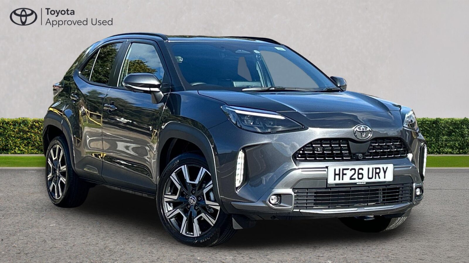 Main listing image - Toyota Yaris Cross