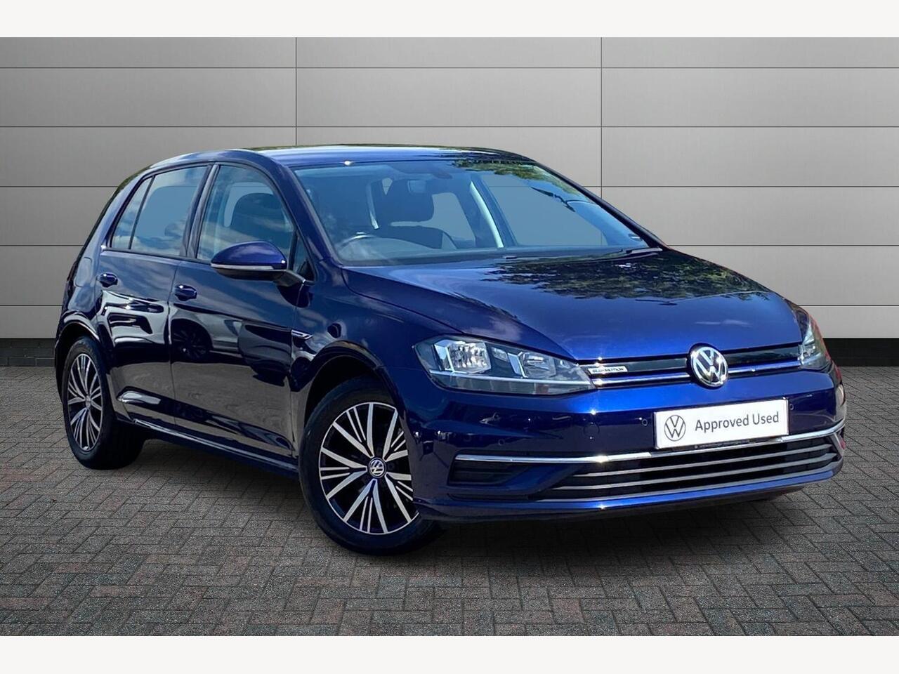 Main listing image - Volkswagen Golf