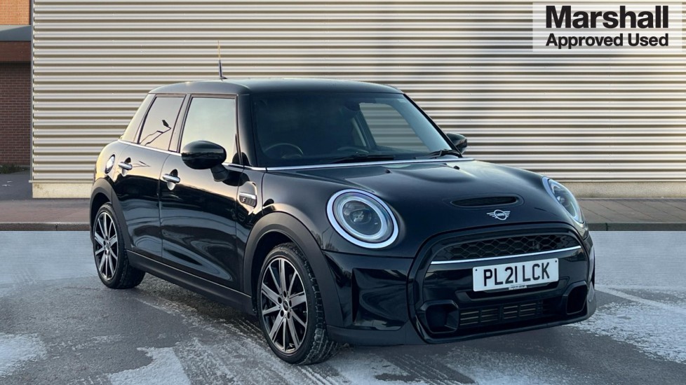 Main listing image - MINI Hatchback 5dr