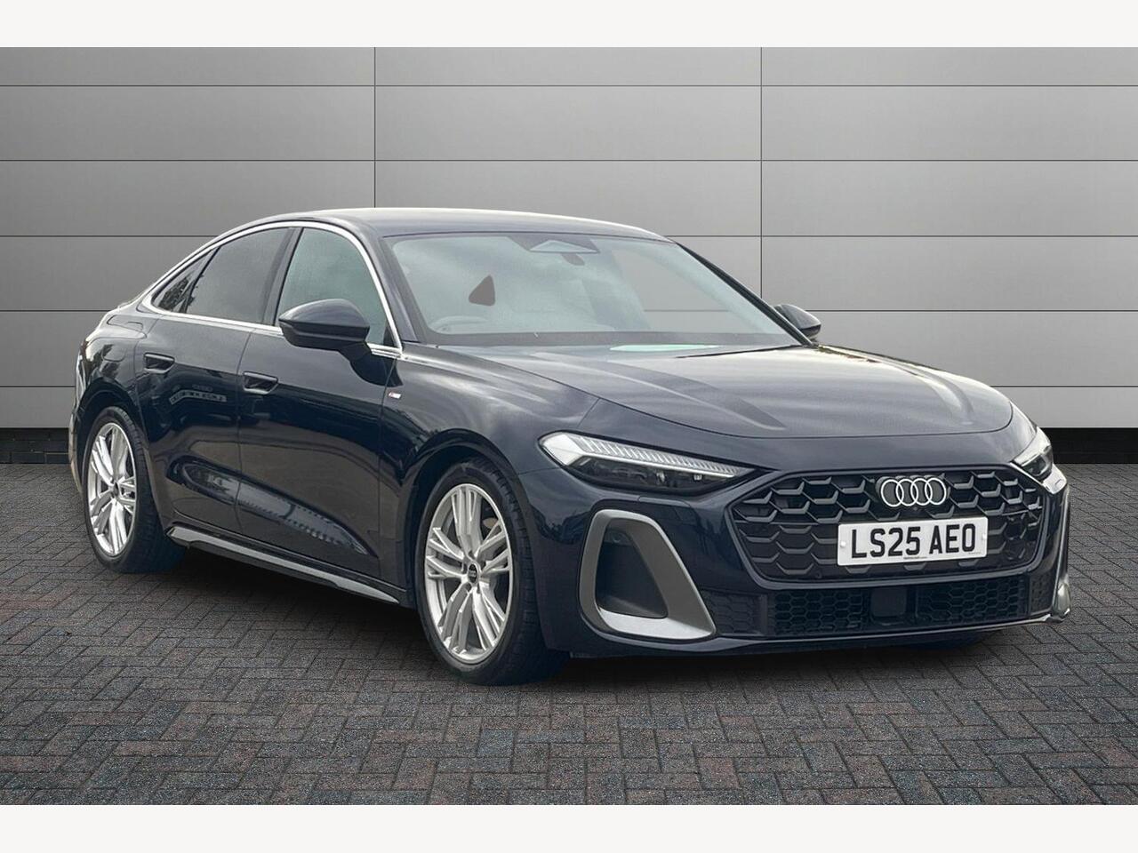 Main listing image - Audi A5
