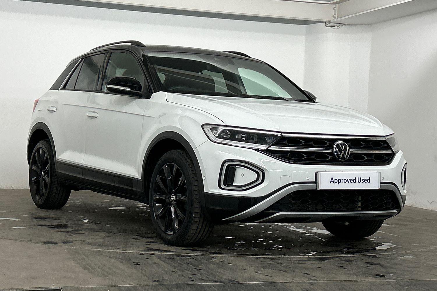 Main listing image - Volkswagen T-Roc