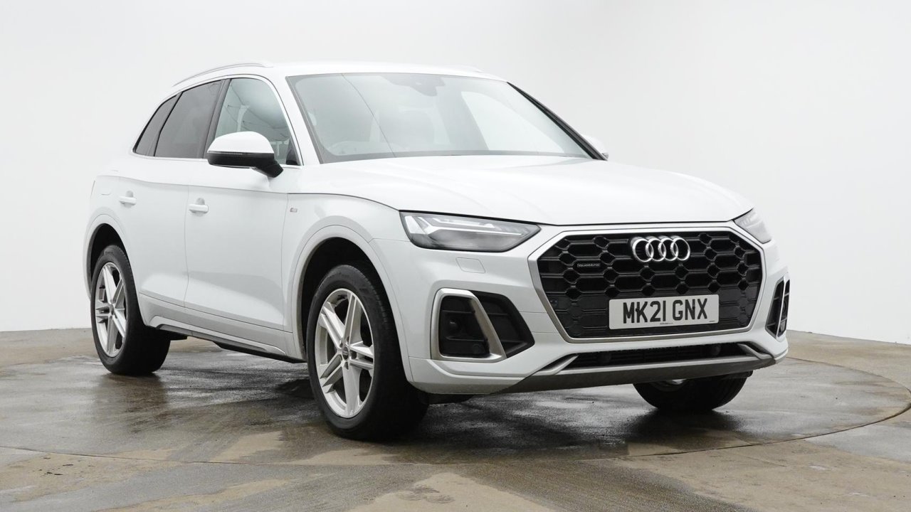 Main listing image - Audi Q5