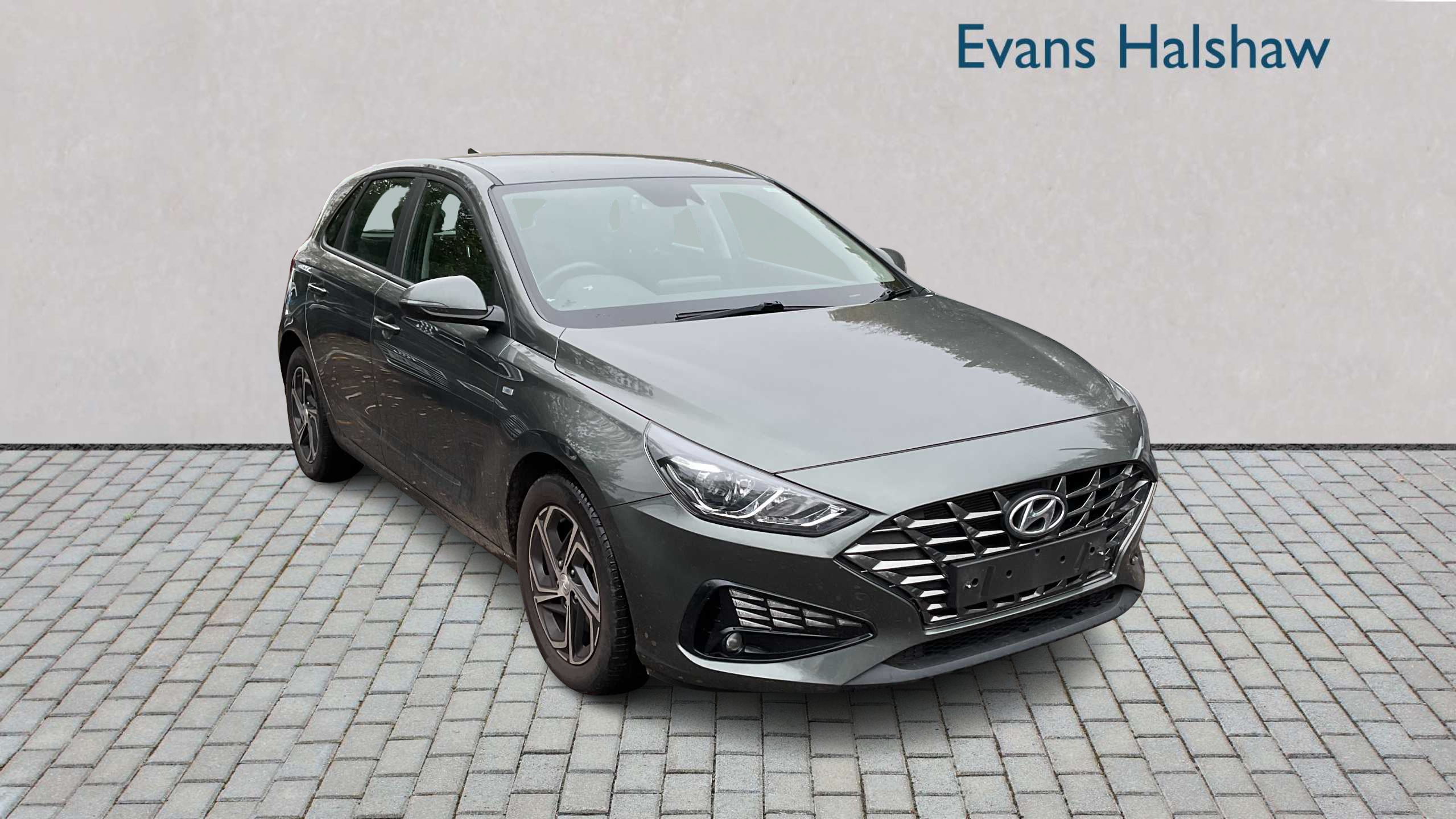 Main listing image - Hyundai i30