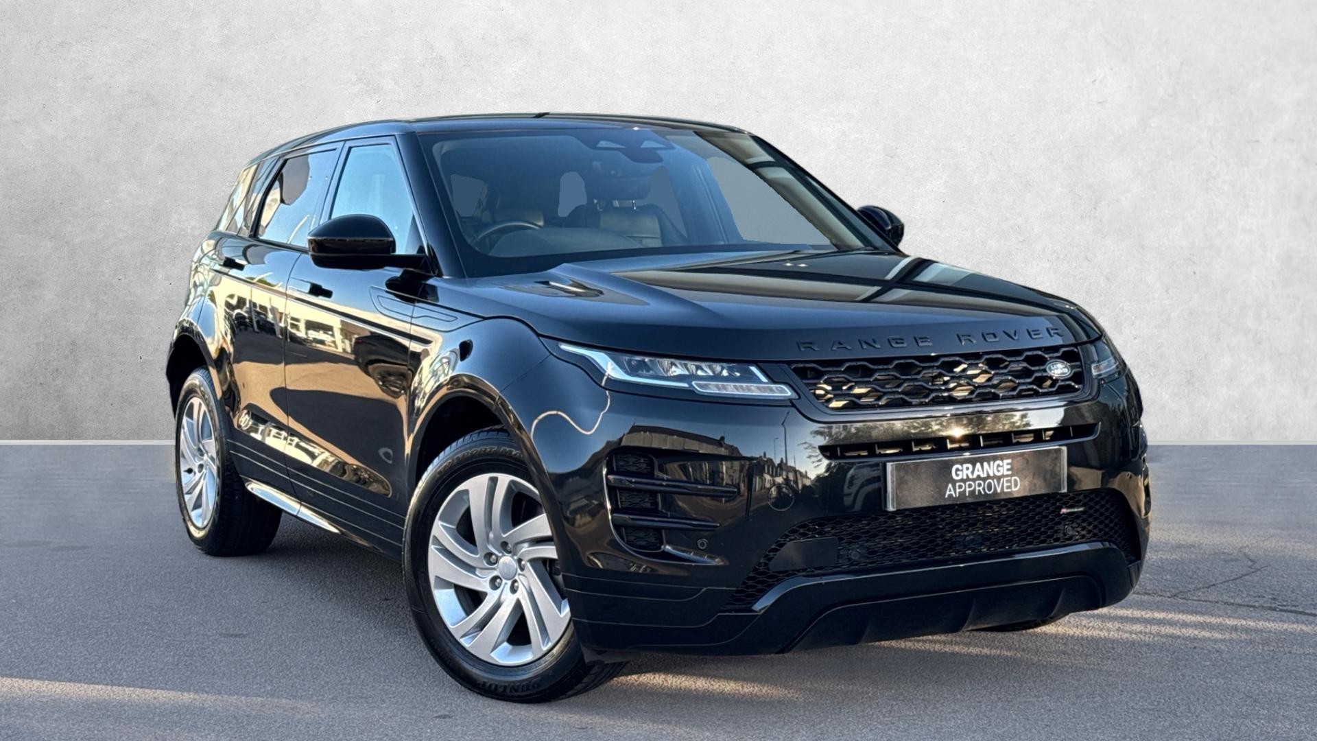 Main listing image - Land Rover Range Rover Evoque