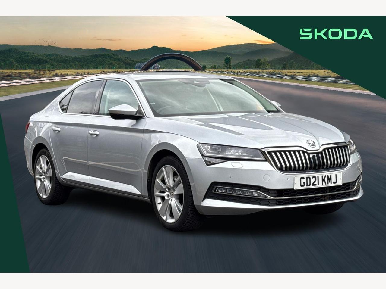 Main listing image - Skoda Superb