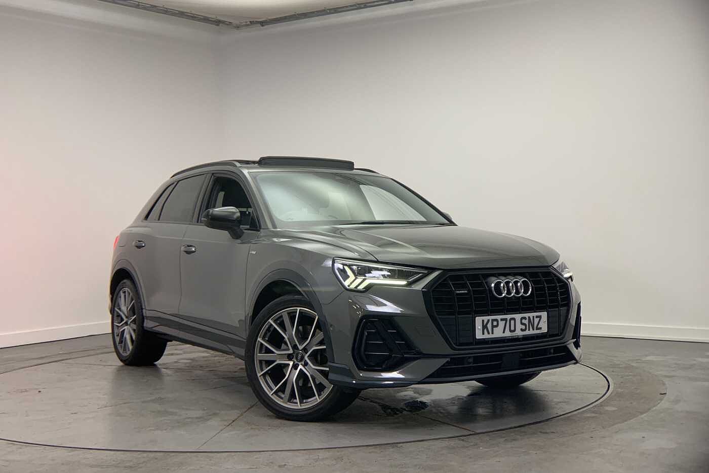 Main listing image - Audi Q3