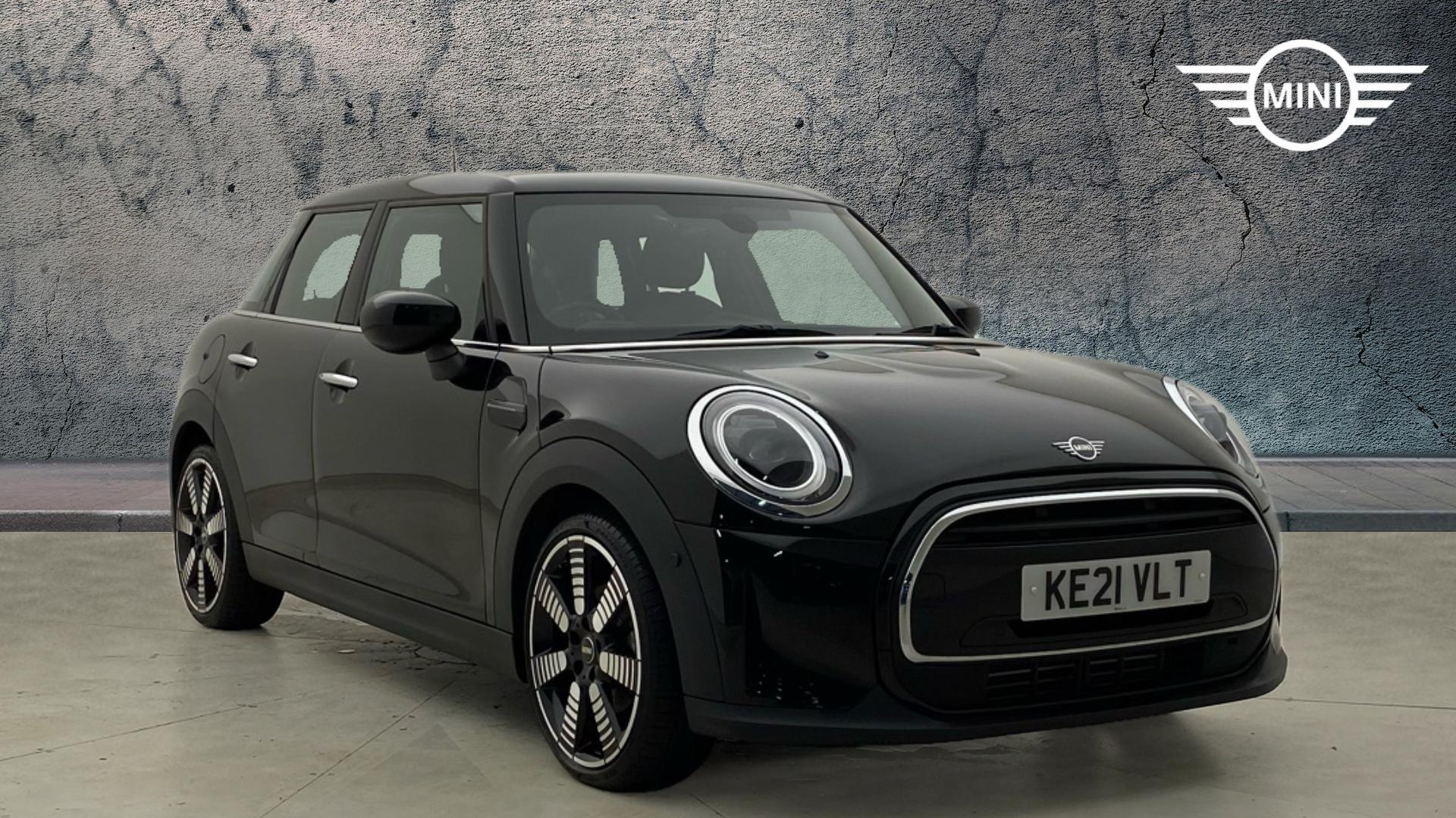 Main listing image - MINI Hatchback 5dr