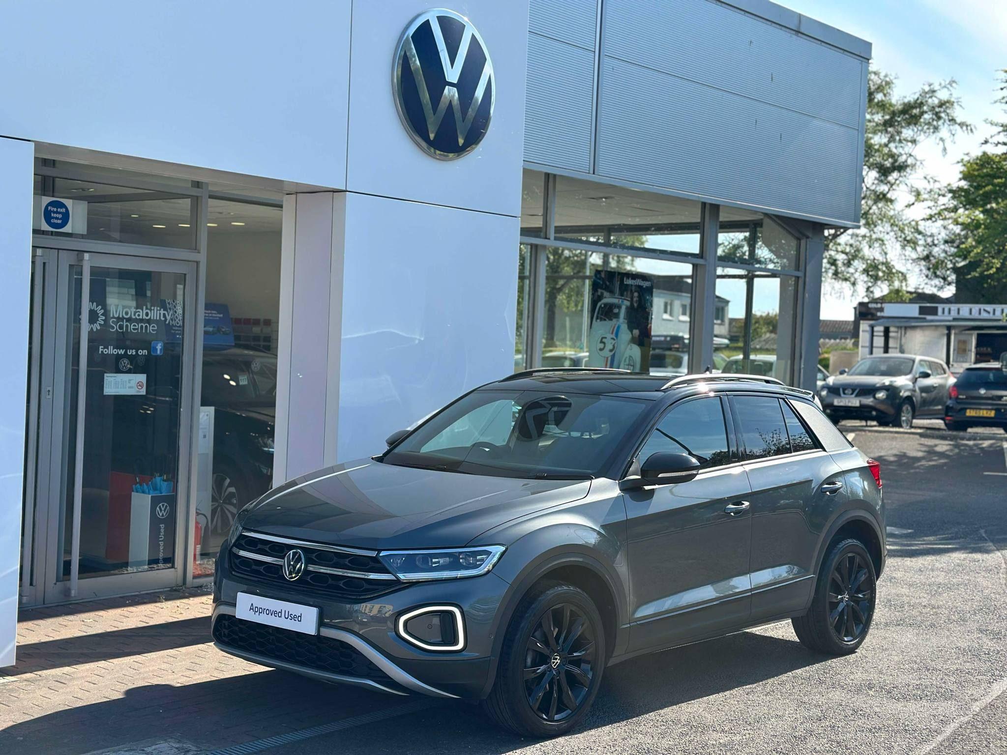 Main listing image - Volkswagen T-Roc