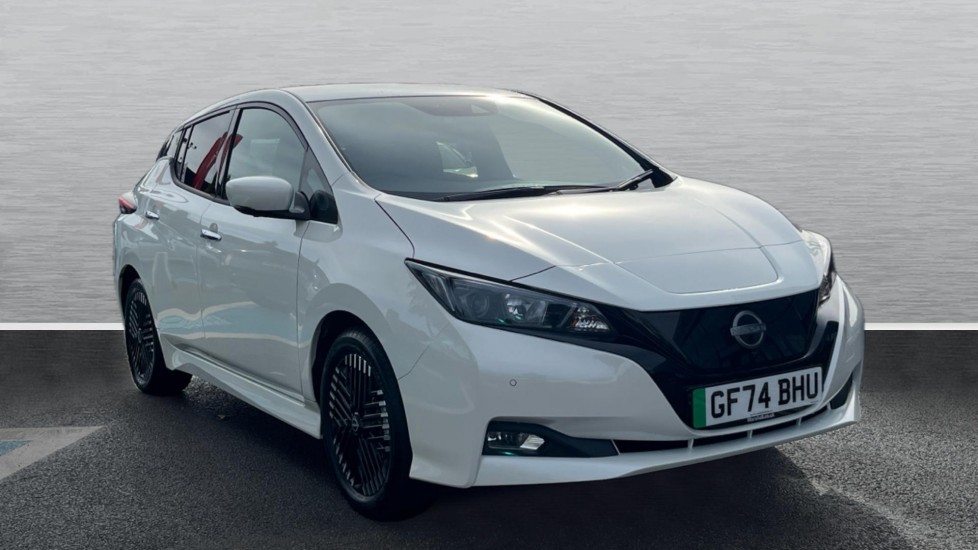 Main listing image - Nissan Leaf