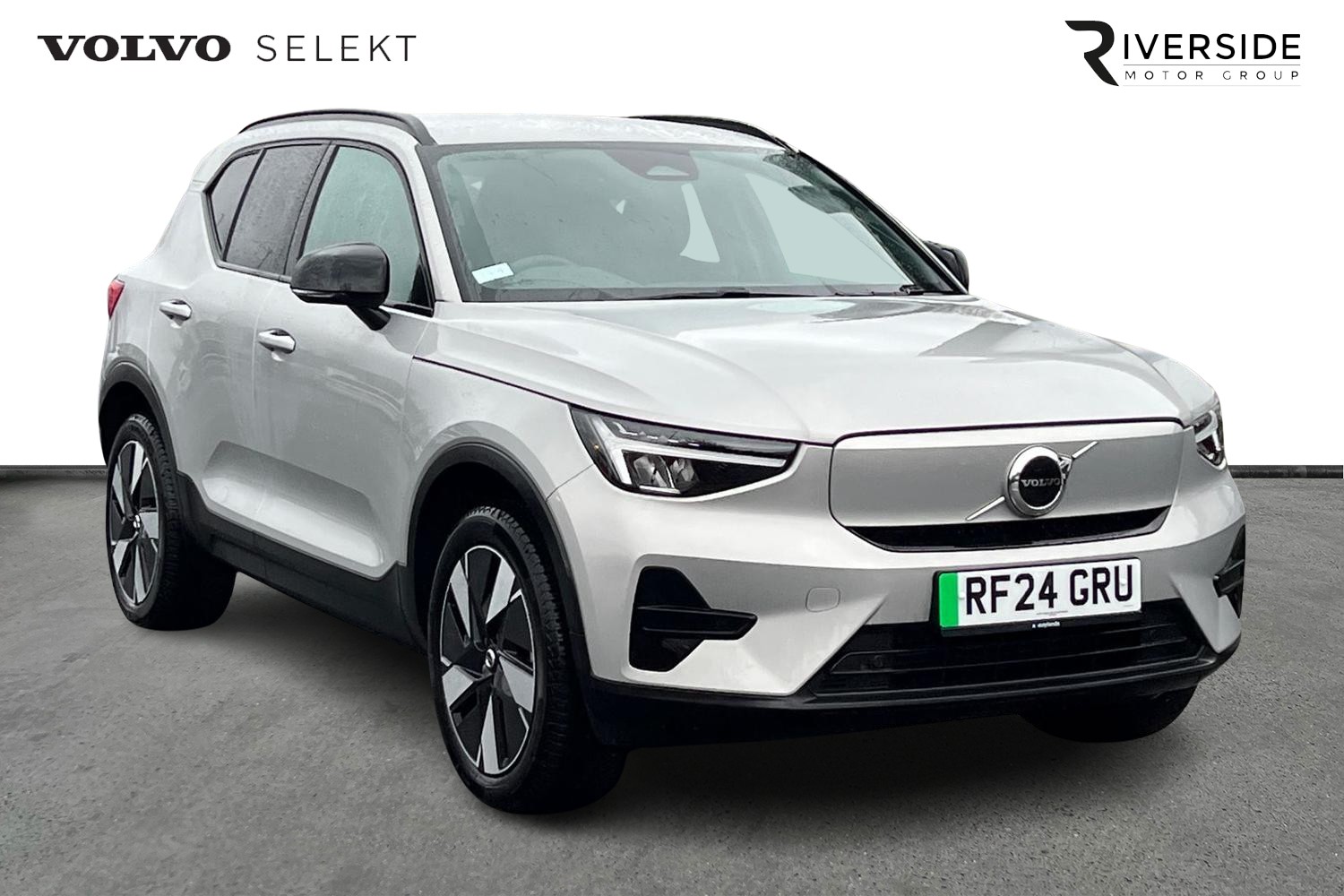 Main listing image - Volvo XC40 Recharge