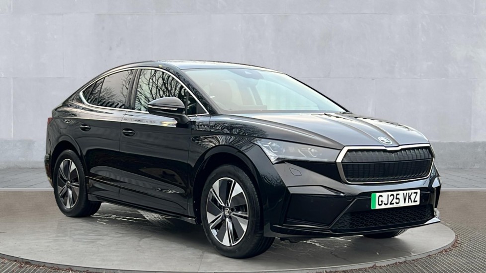Main listing image - Skoda Enyaq