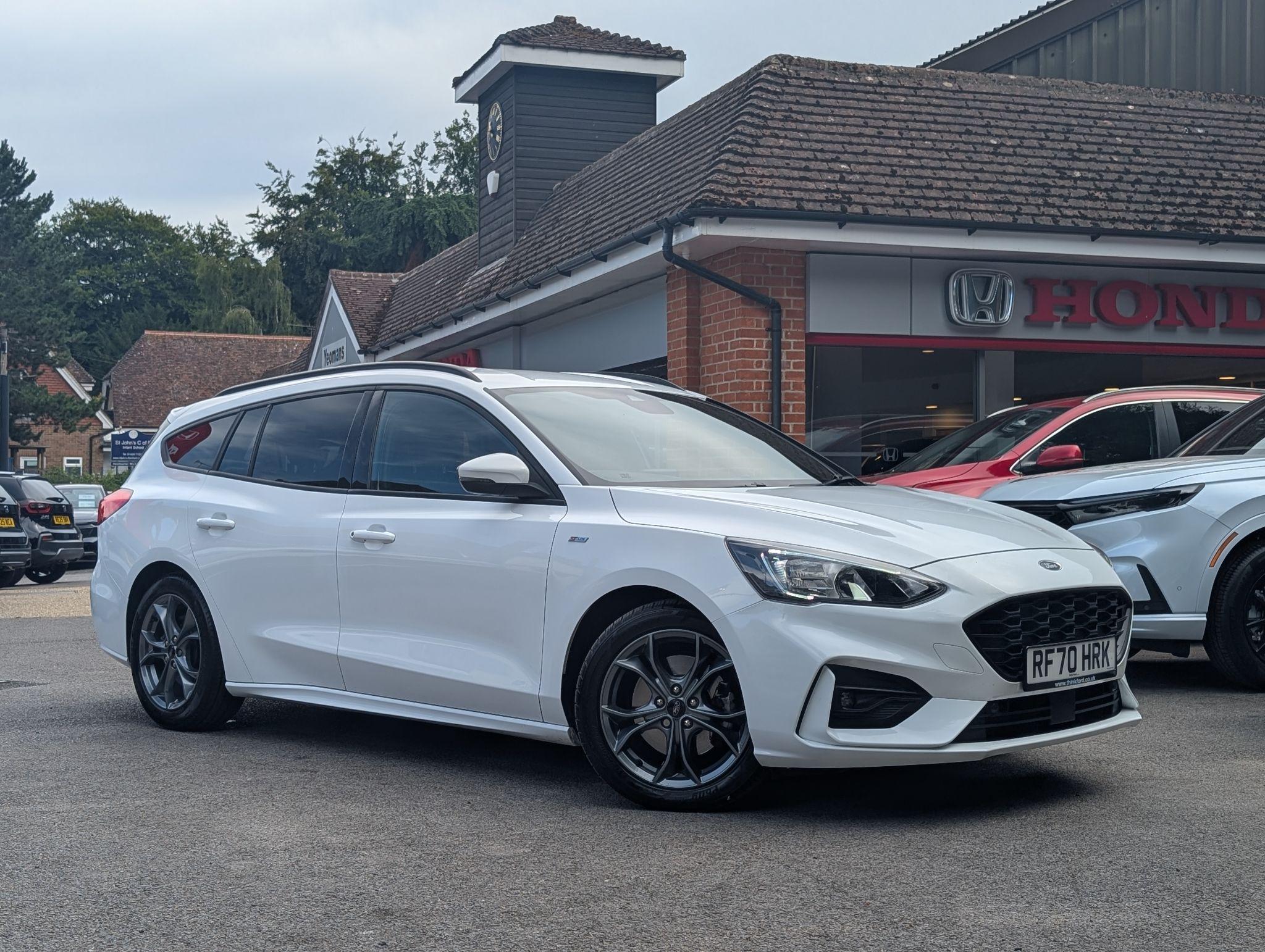 Main listing image - Ford Focus Estate