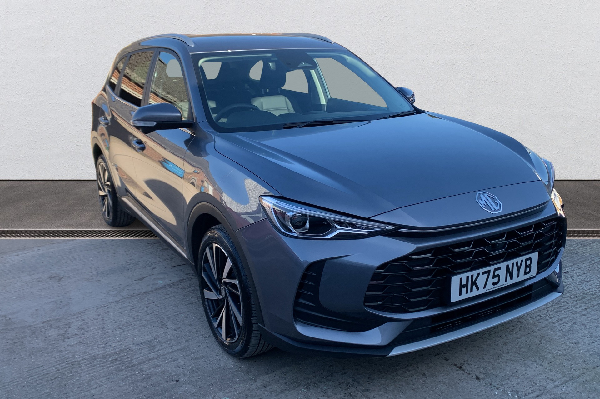 Main listing image - MG ZS