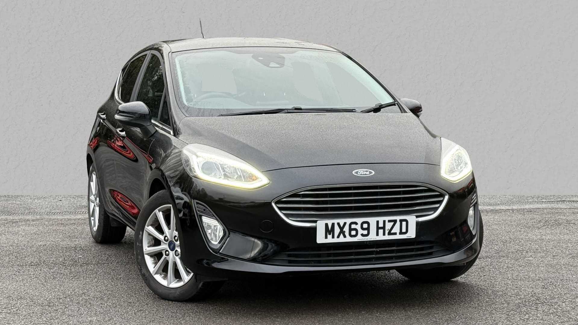 Main listing image - Ford Fiesta