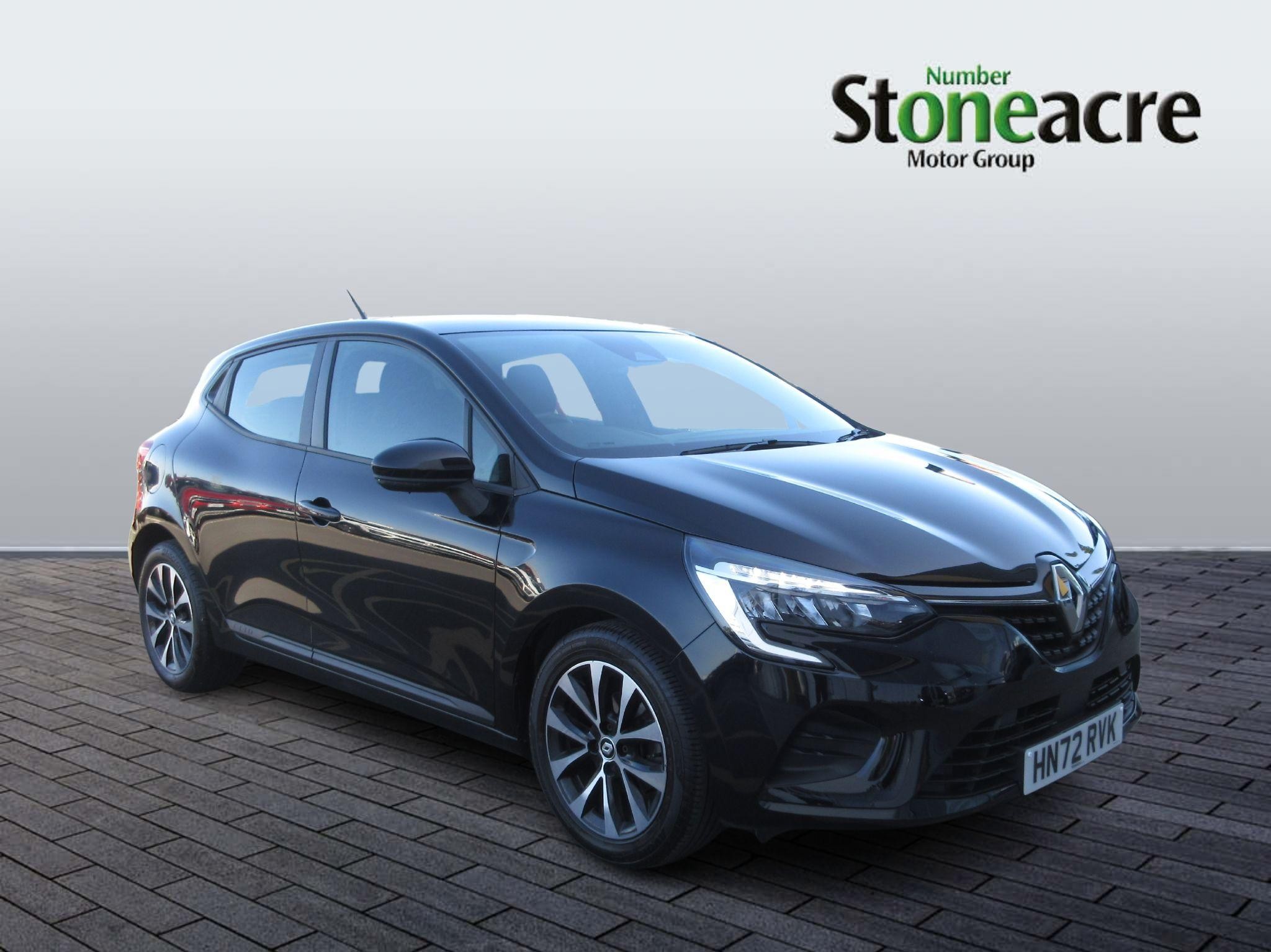 Main listing image - Renault Clio
