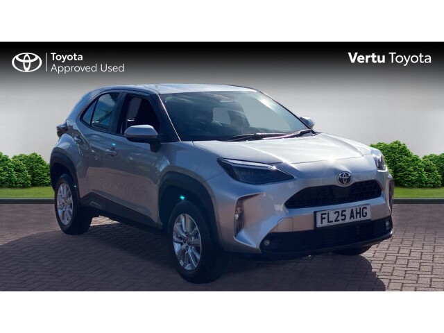 Main listing image - Toyota Yaris Cross
