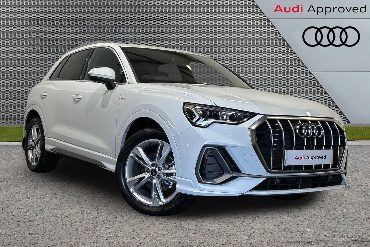 Main listing image - Audi Q3