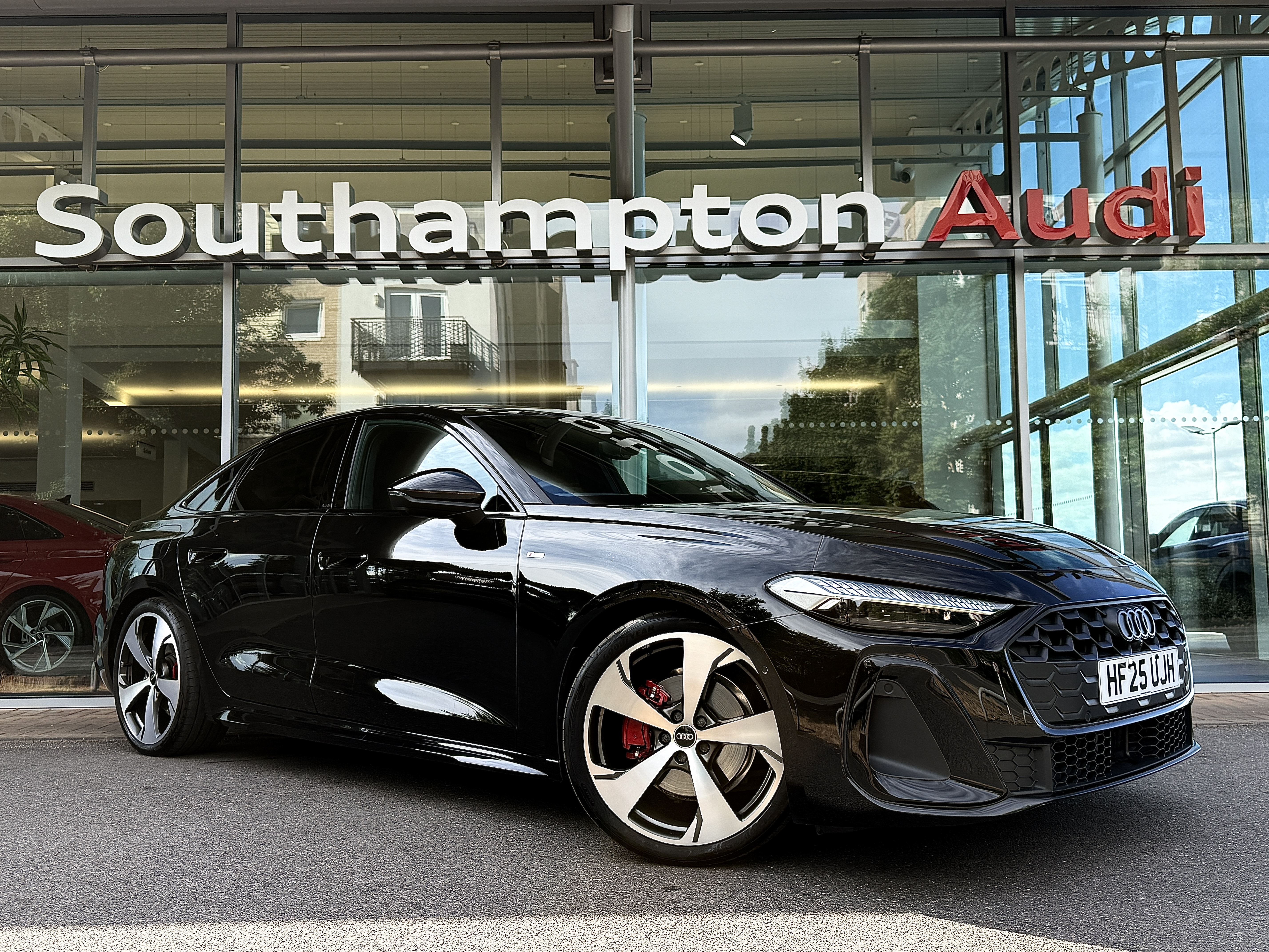 Main listing image - Audi A5