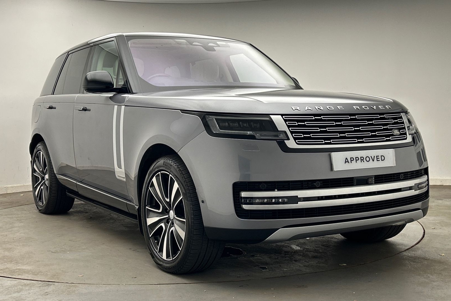 Main listing image - Land Rover Range Rover