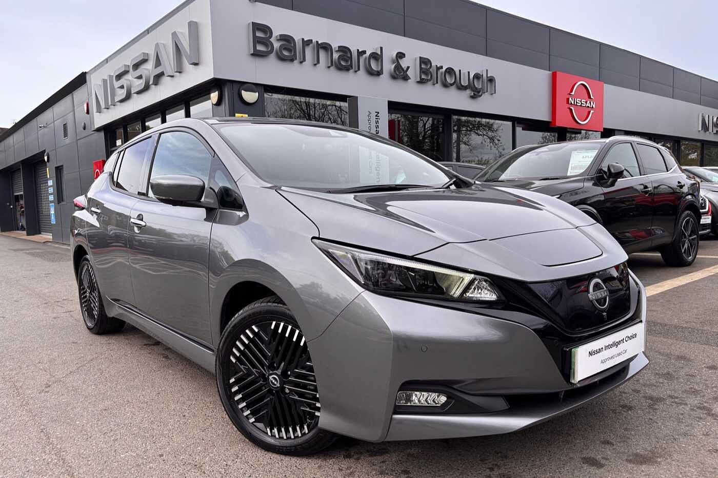 Main listing image - Nissan Leaf