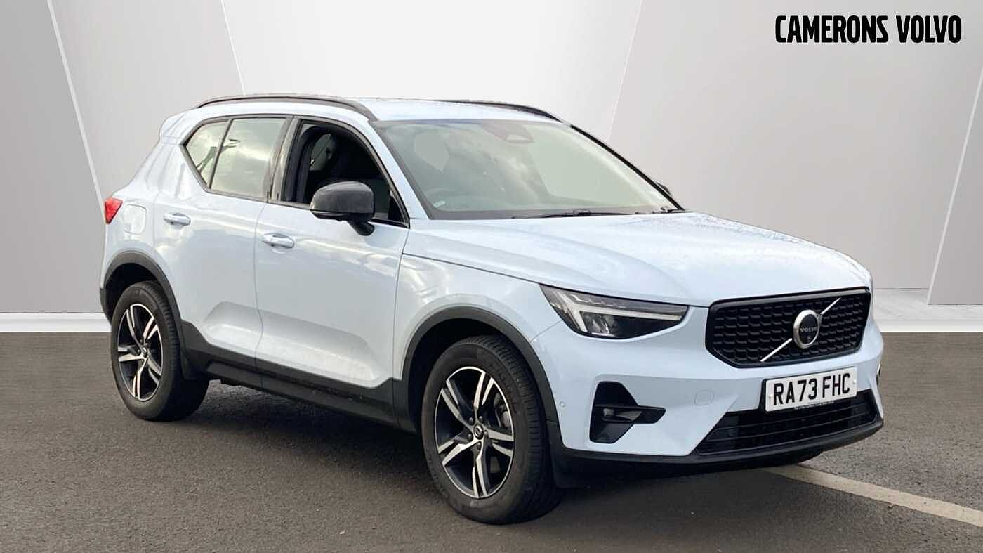 Main listing image - Volvo XC40