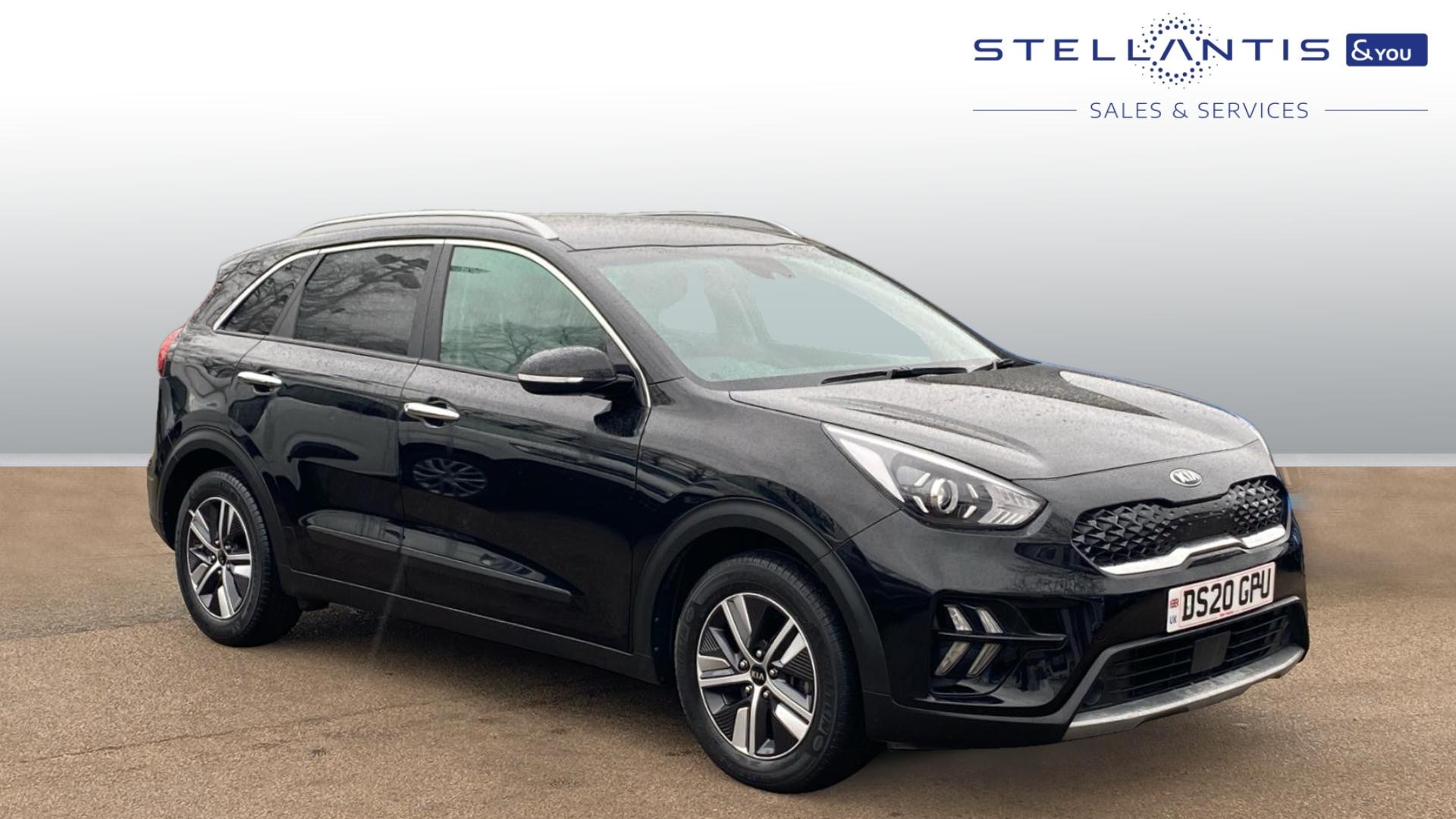 Main listing image - Kia Niro