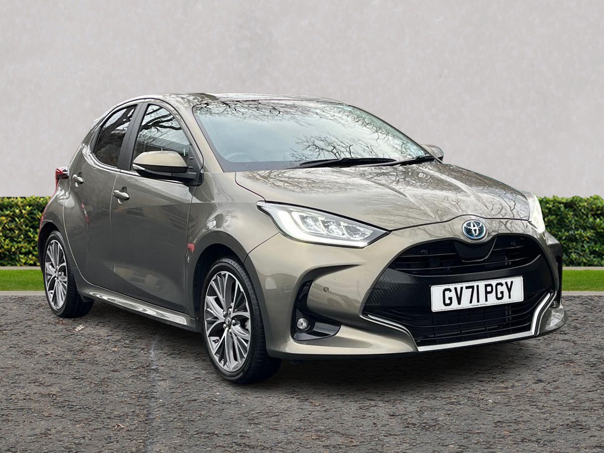 Main listing image - Toyota Yaris