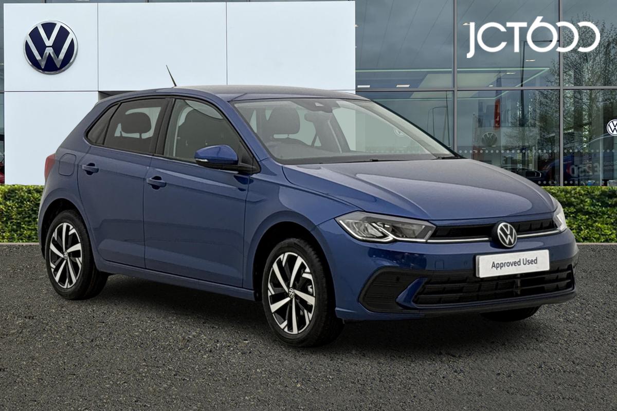 Main listing image - Volkswagen Polo
