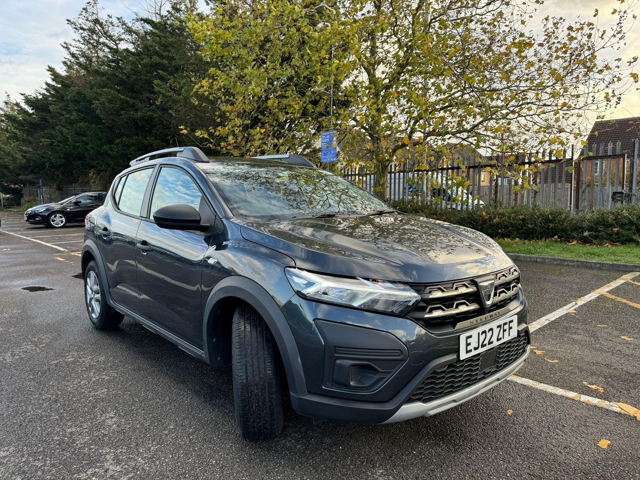 Main listing image - Dacia Sandero Stepway