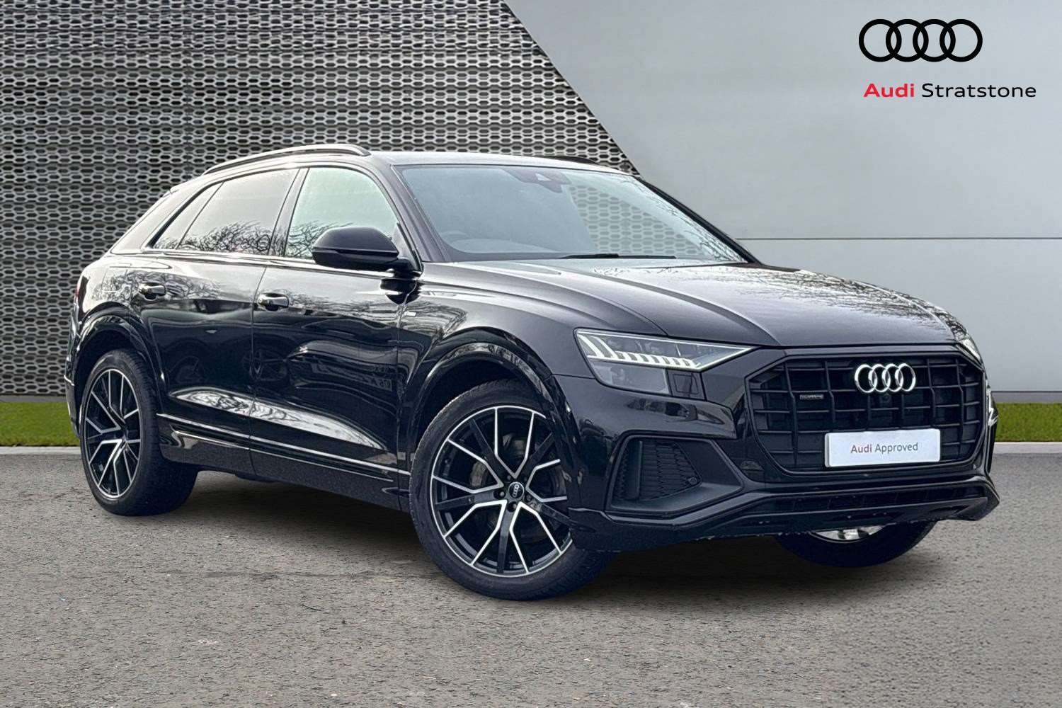 Main listing image - Audi Q8