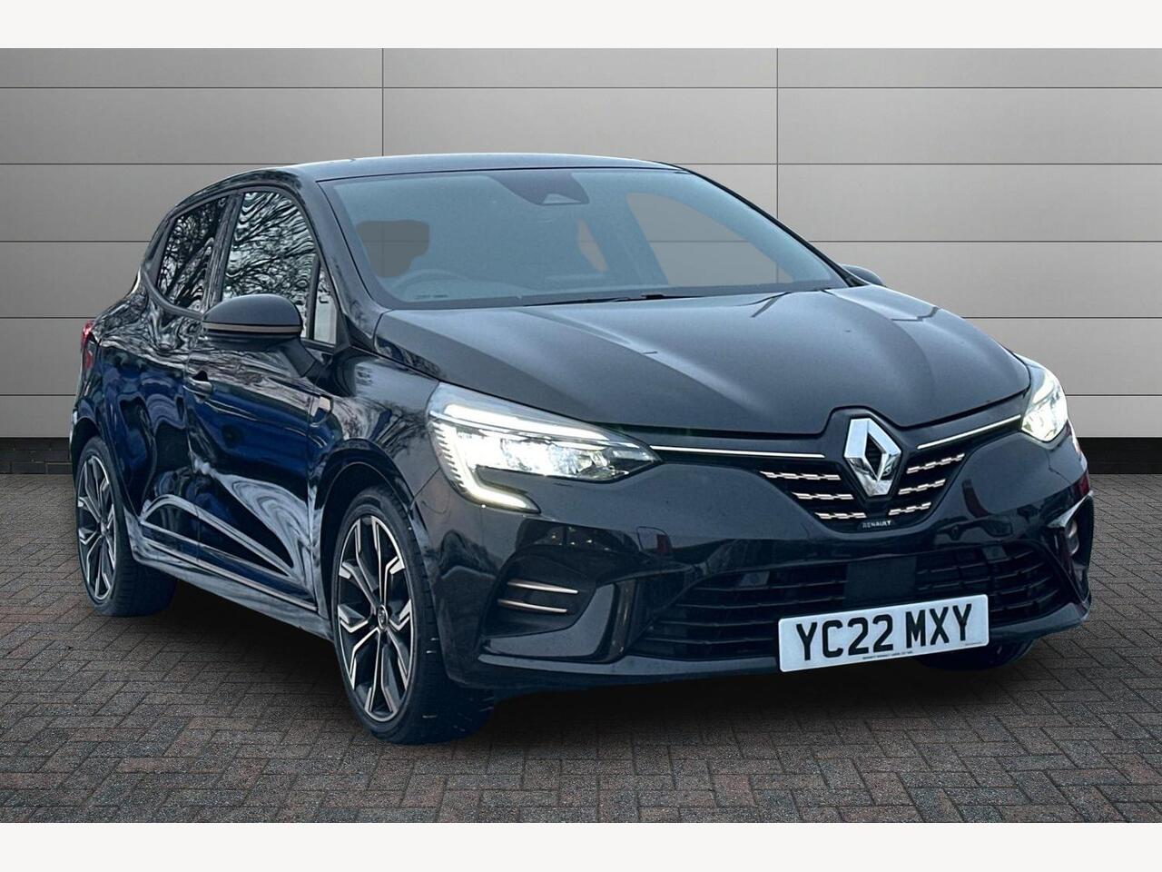 Main listing image - Renault Clio