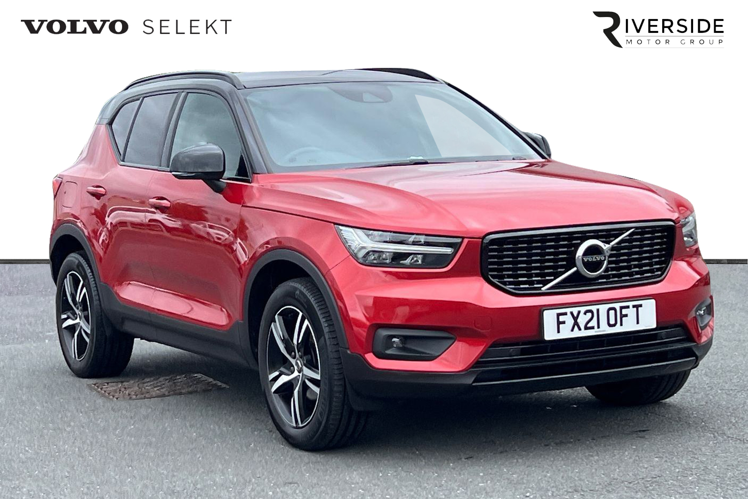 Main listing image - Volvo XC40