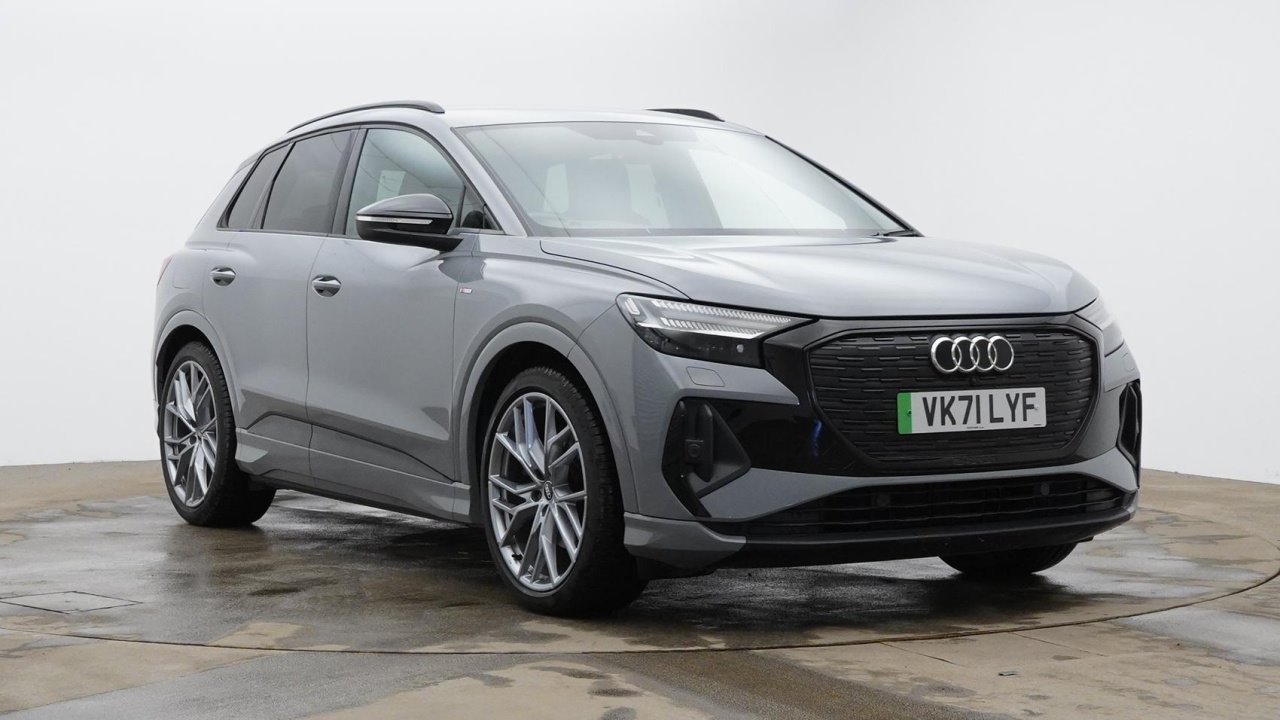 Main listing image - Audi Q4