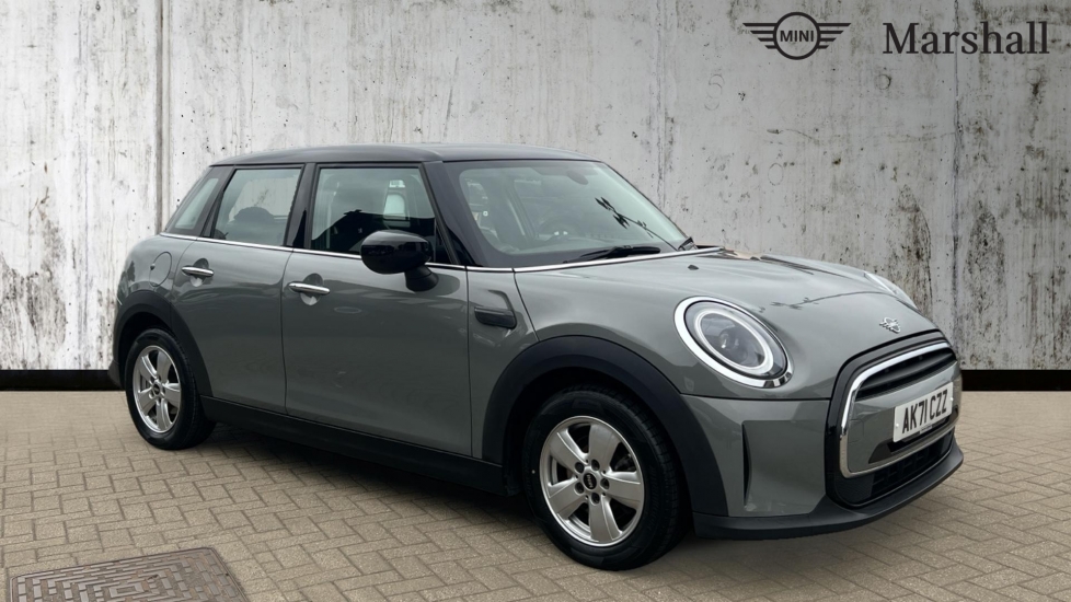 Main listing image - MINI Hatchback 5dr