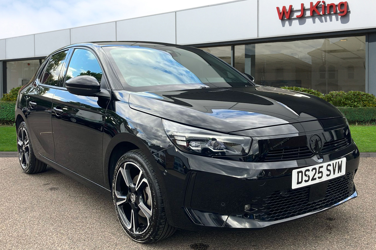 Main listing image - Vauxhall Corsa