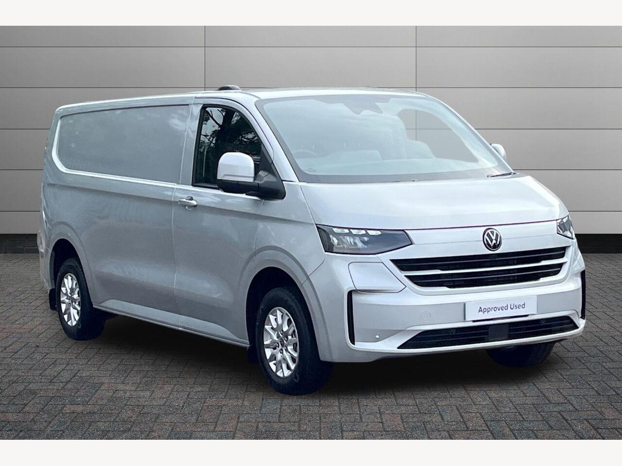 Main listing image - Volkswagen Transporter