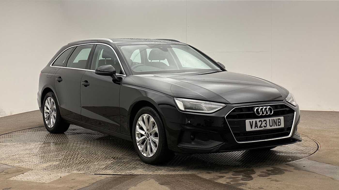 Main listing image - Audi A4