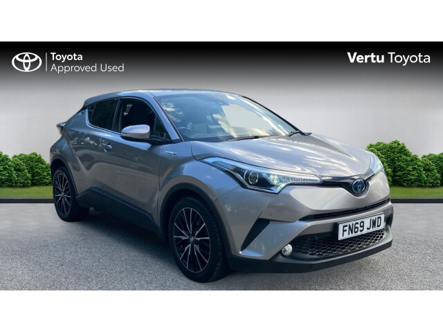 Main listing image - Toyota C-HR