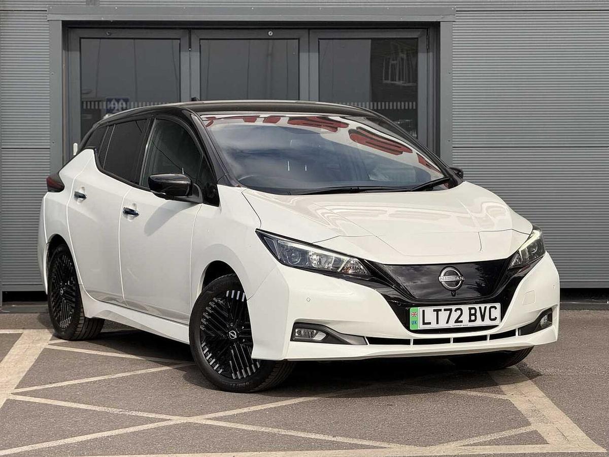 Main listing image - Nissan Leaf