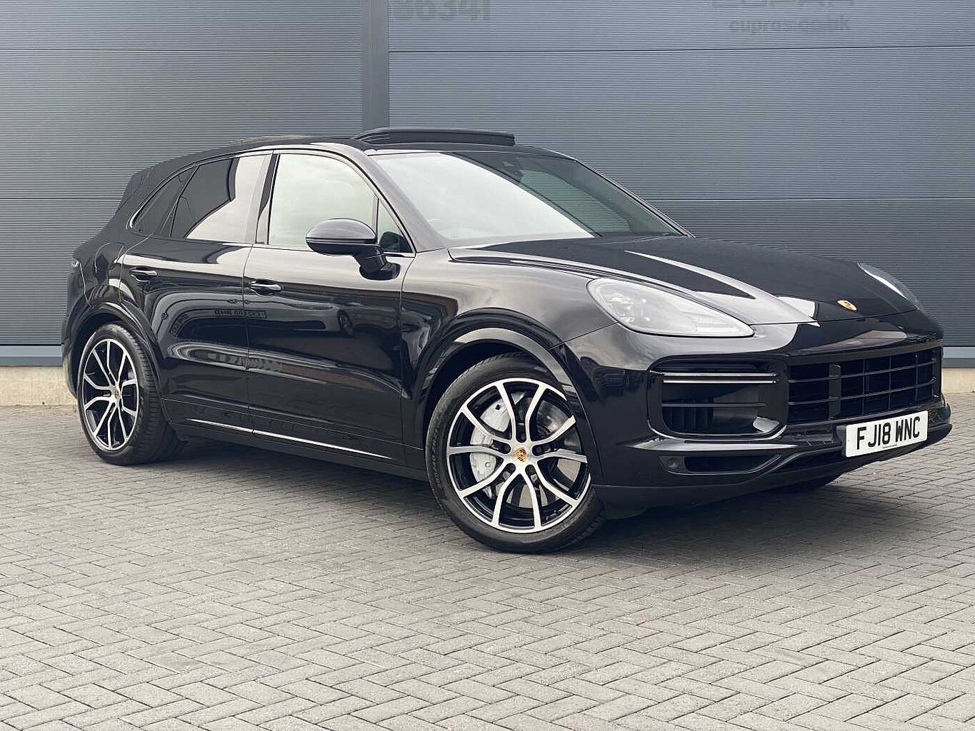 Main listing image - Porsche Cayenne