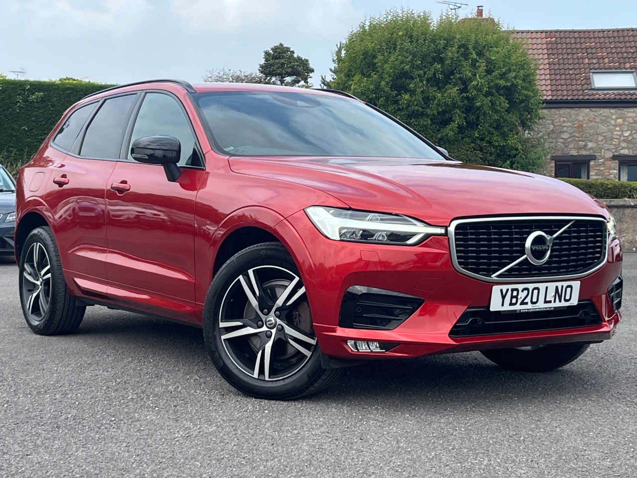 Main listing image - Volvo XC60