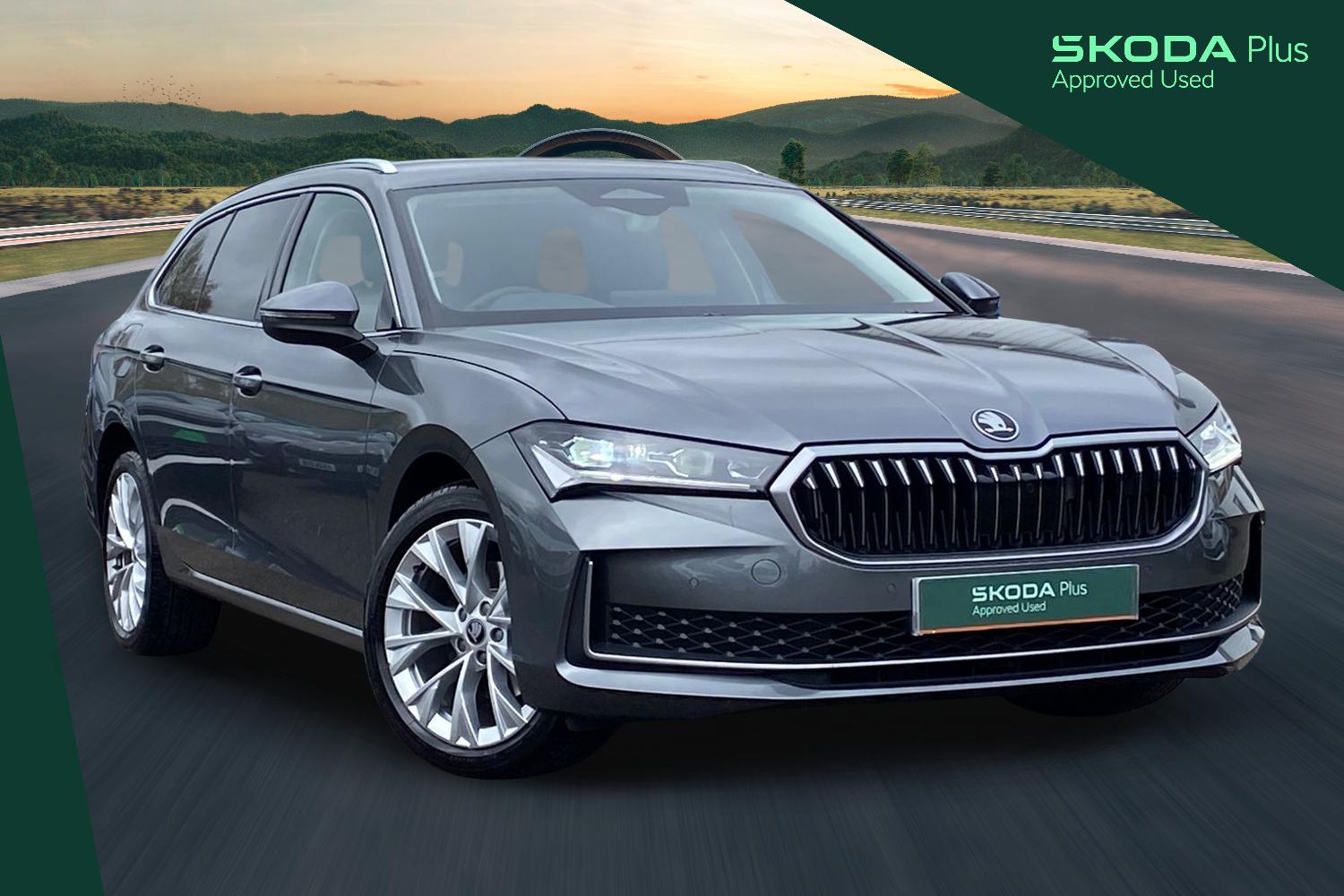 Main listing image - Skoda Superb Estate