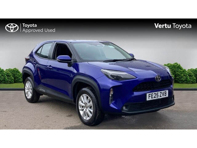 Main listing image - Toyota Yaris Cross