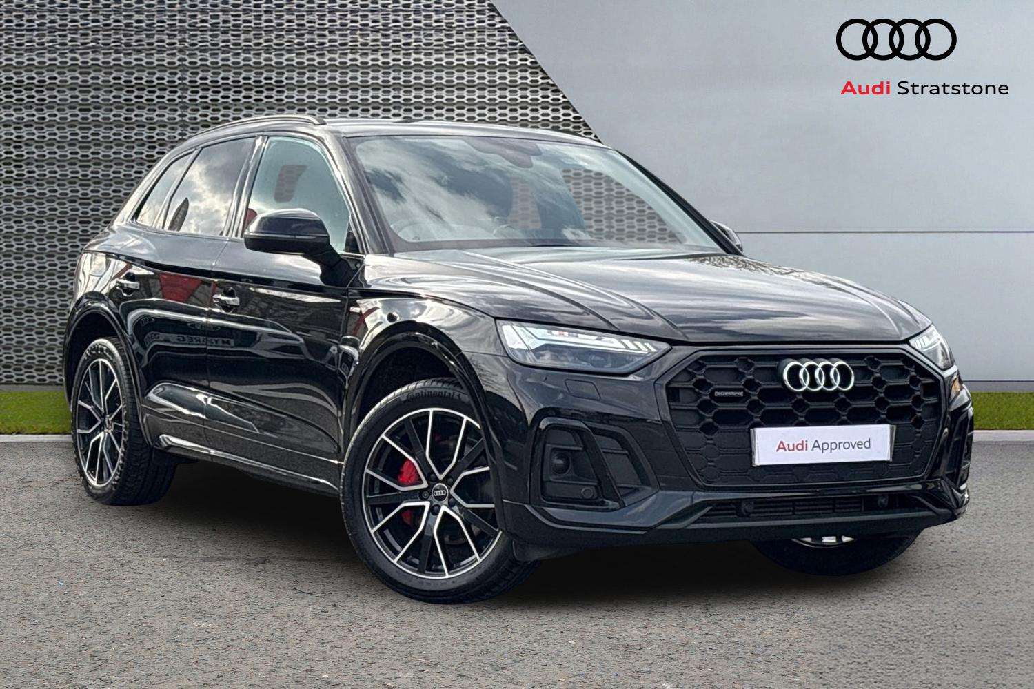 Main listing image - Audi Q5