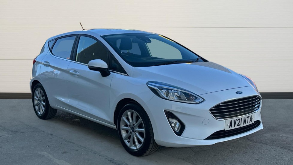 Main listing image - Ford Fiesta