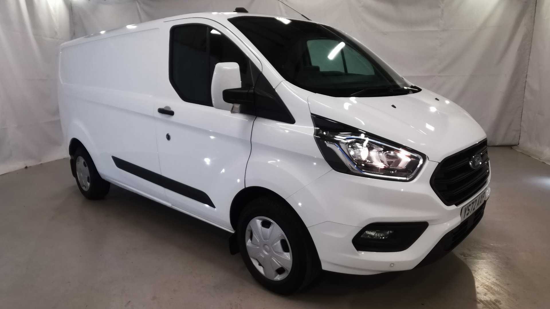 Main listing image - Ford Transit Custom